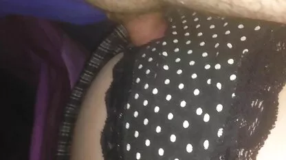 Una ragazza senza paura entrò nella camera da letto dai suoi genitori che stavano dormendo film porno gratis per android e succhiando il suo patrigno