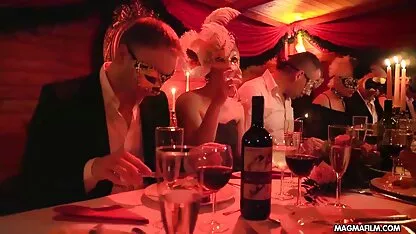 Jenni video hard di donne mature gregg