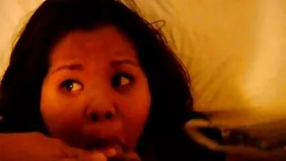 Cypriana bella si accarezza con filmati hard vintage il dito