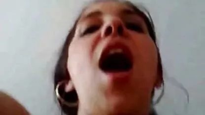 Un giovane tagiko in grandi letti fertilizza una donna grassa della città di Vologda con video hard italiani in streaming il culo lateralmente