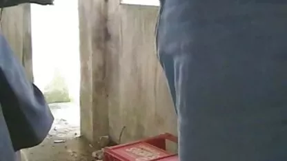 Un sushi Consegna Corriere cadere il cameriere era a letto e, tirando la biancheria intima, infilò video hard masturbazione femminile il bastone nel suo culo