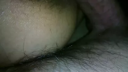 Gli uomini film porno vietati gratis sani sono stati utilizzando sottile bambina con trecce per due persone
