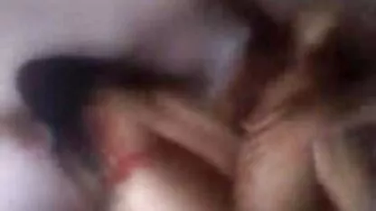 Un generale severo dà al bancone un ubriacone che si film porno lilli carati gratis è ubriacato e l'ha costretta a indossare un'uniforme militare