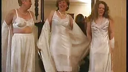 Khachapurit Armenia nel bagno di una prostituta Ucraina completamente inconsapevole della telecamera nascosta master film completi italiani hard
